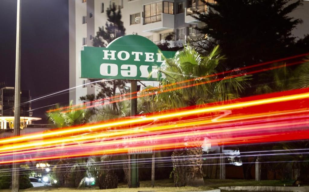 Oasis होटल